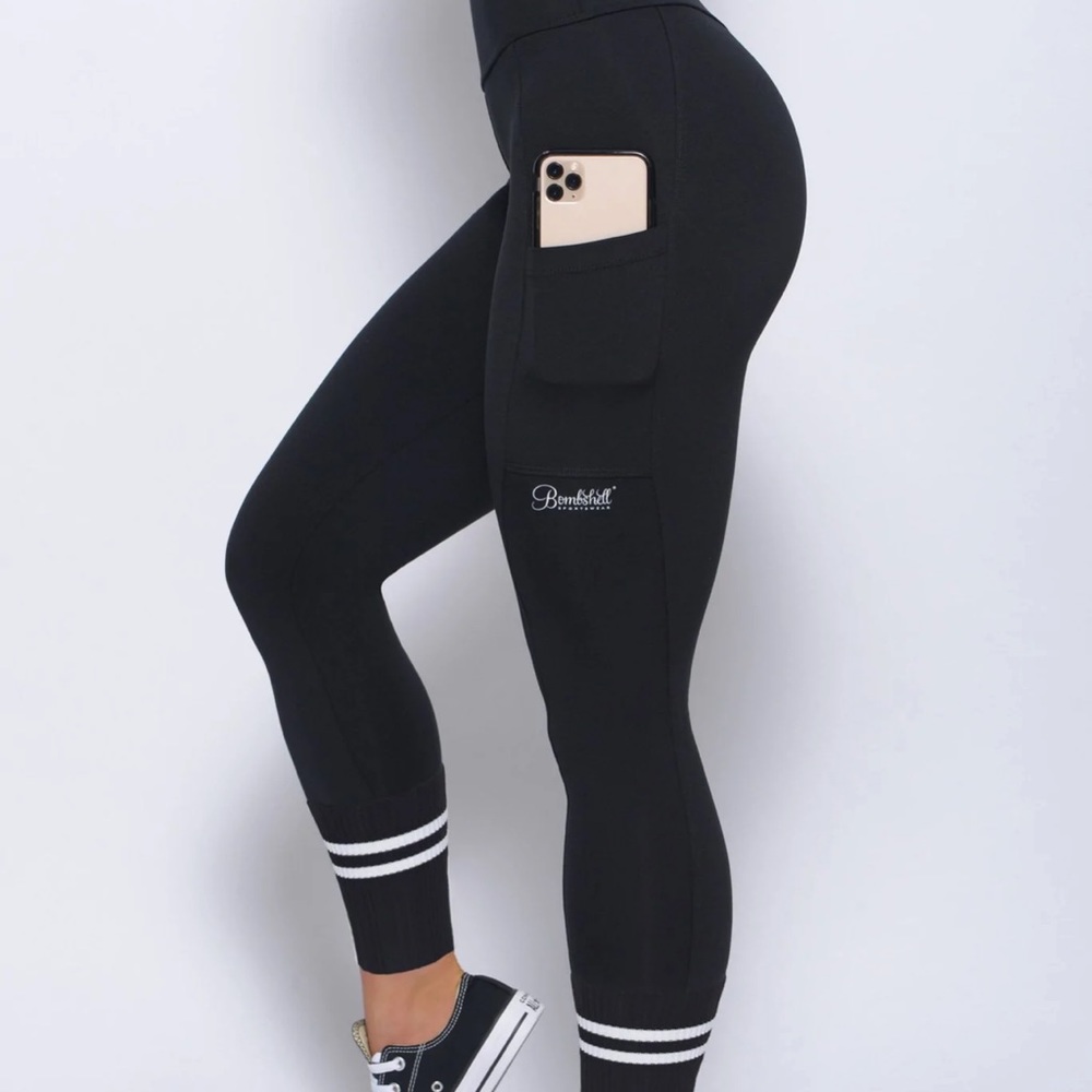 BOMBSHELL SPORTSWEAR ANKLE SOCK LEGGINGS